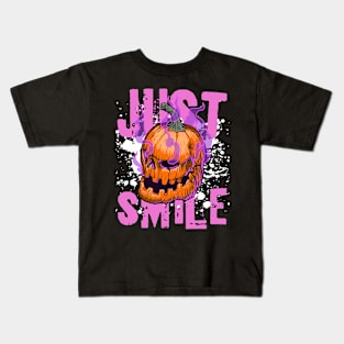 Smiley pumpkin Kids T-Shirt